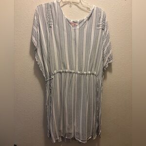 Gibson Latimer White Kaftan Dress with Blue Vertical Stripes